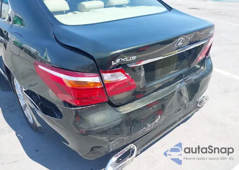 2010 Lexus Ls 460 from USA, damaged, VIN JTHBL5EF5A5092493